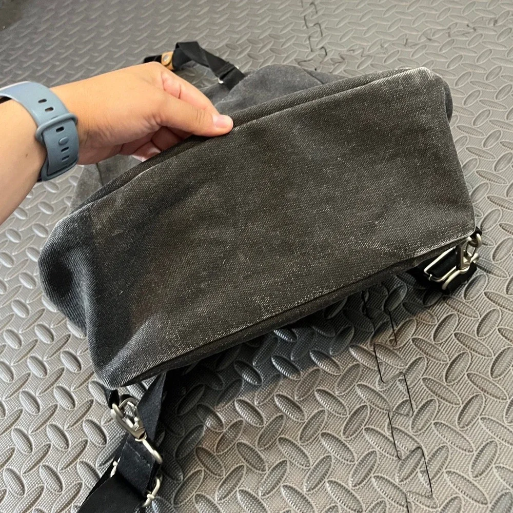 QWSTION Backpack Unisex O/S Black Canvas Convertible Tote Bag Zurich Design